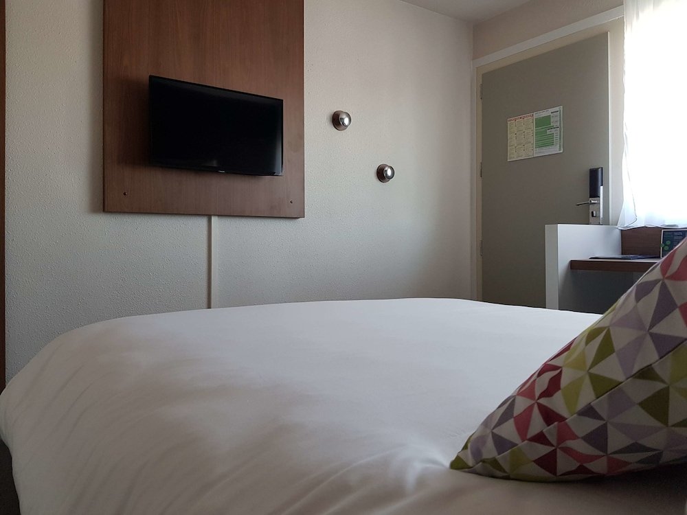 Фото Hotel Campanile Toulouse - Blagnac Aéroport