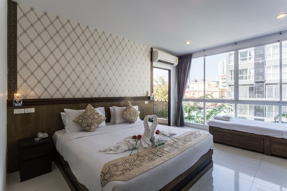 Фото 7Q Bangla Hotel