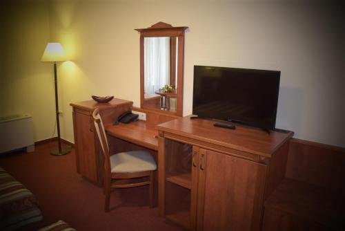 Фото Gereby Kuria Hotel es Lovasudvar