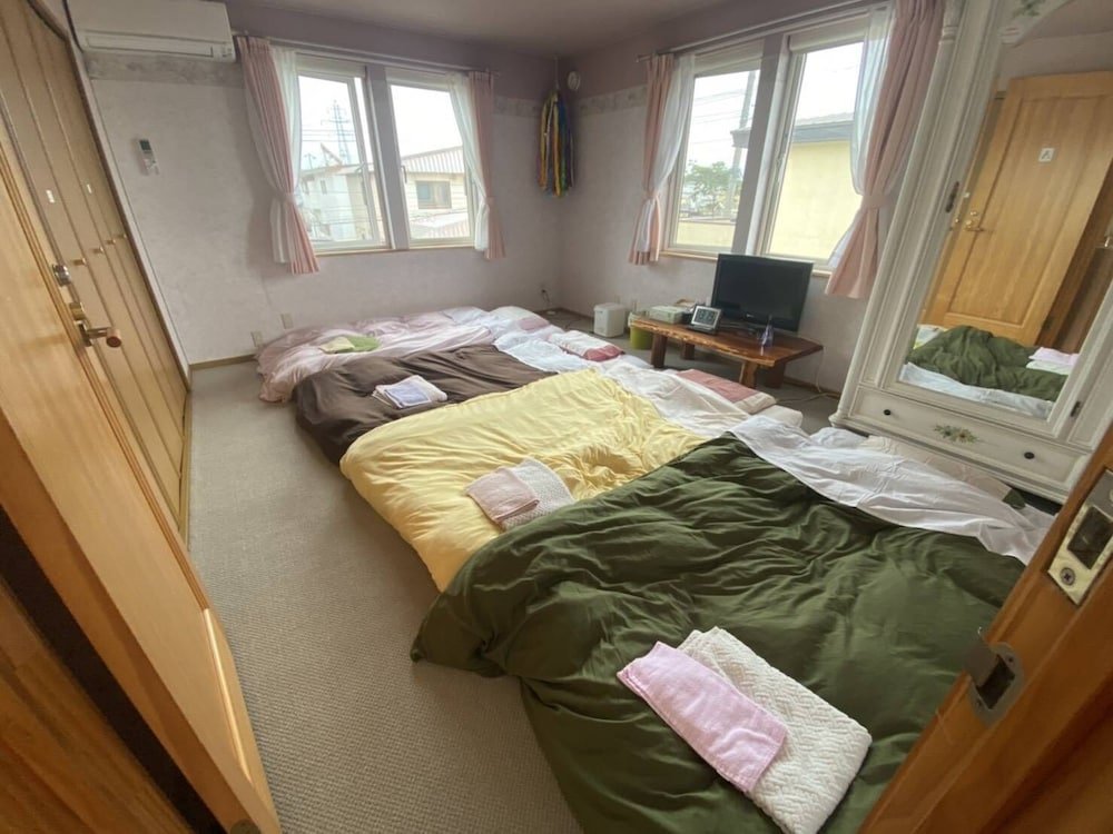 Фото Crane Tsuru