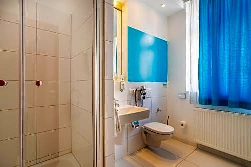 Фото Hotel Bayrischer Hof