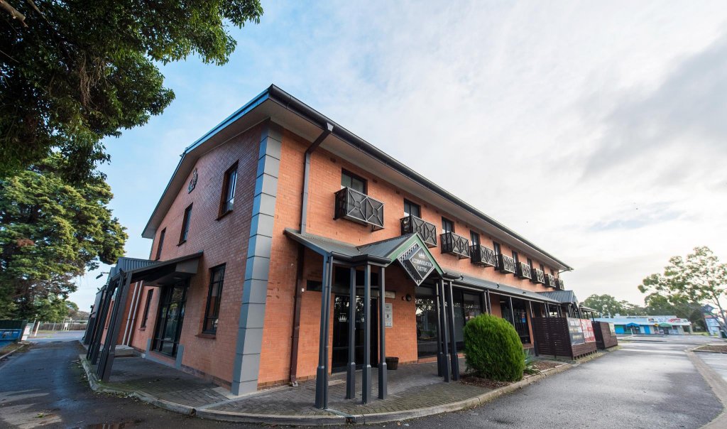 Фото отеля 1