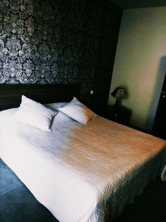 Фото Sanahin Bridge Hotel