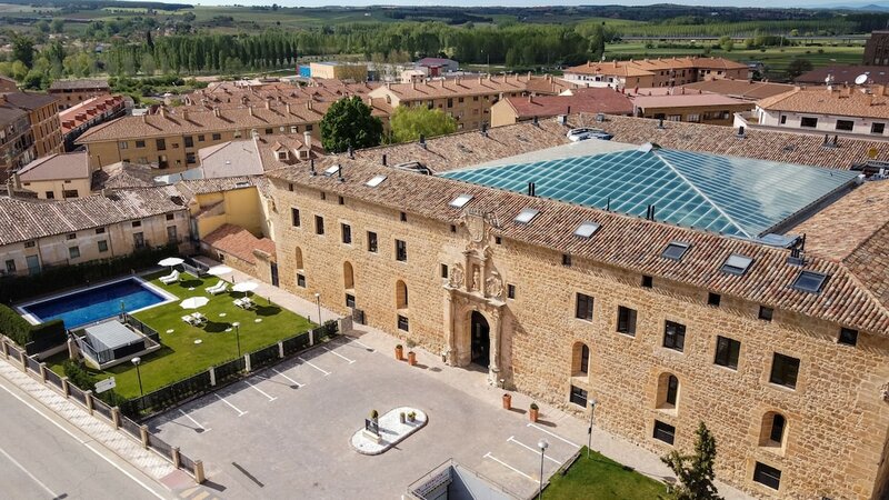 Гостиница Castilla Termal Burgo de Osma