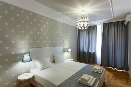 Гостиница Canoga Hotel в Лос-Анджелесе