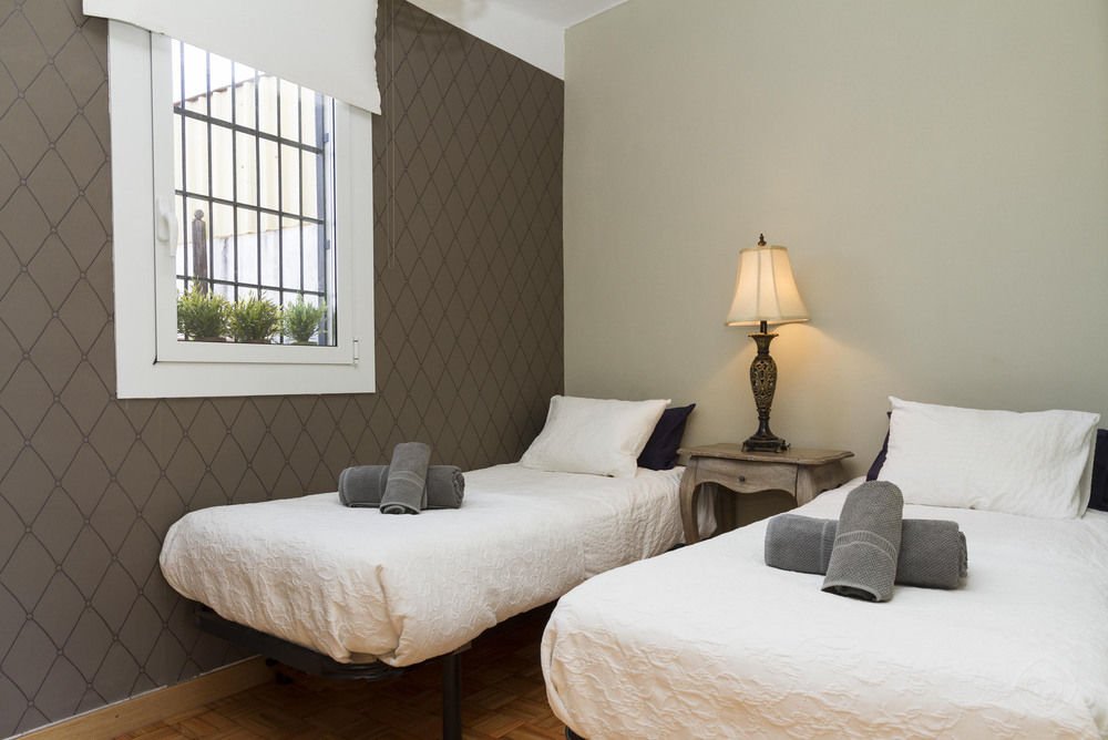 Фото Ciutat Vella Apartments Gothic Quarter