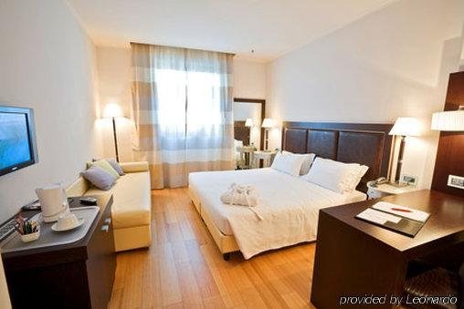 Фото Hotel Canada