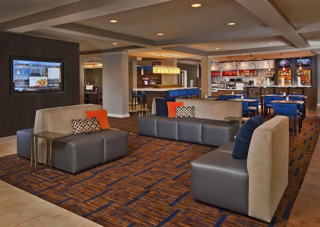 Фото Courtyard by Marriott Aventura Mall