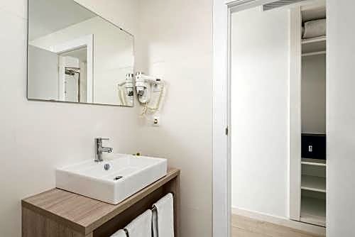 Фото Hotel Atolon