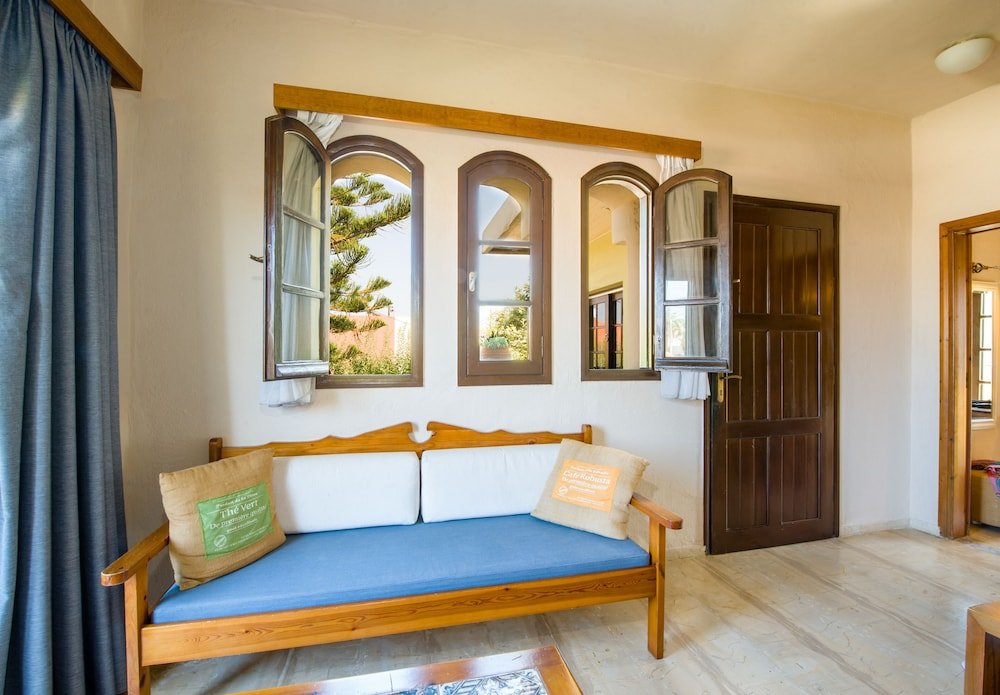 Фото Evangelos Apartments