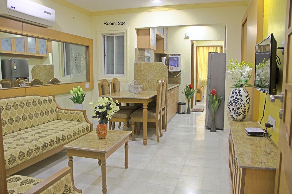 Фото Click White House Residency Vadodara