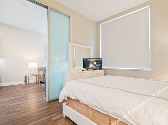 Фото Global Luxury Suites at Mountain View