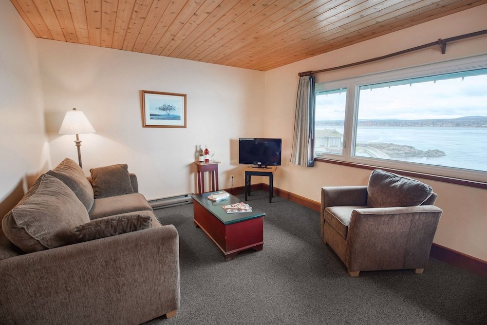 Фото April Point Resort & SPA