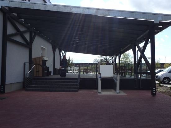 Фото Hotel Lavendelhof & Eselhof Nauen