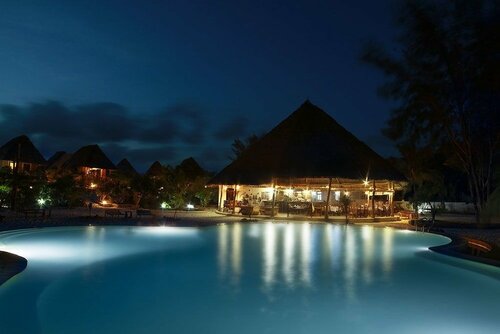 Гостиница Ujamaa Beach Resort Zanzibar в Танзании