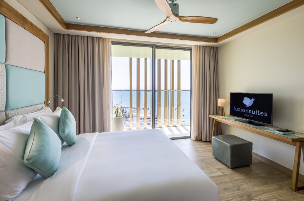 Фото Fusion Suites Vung Tau