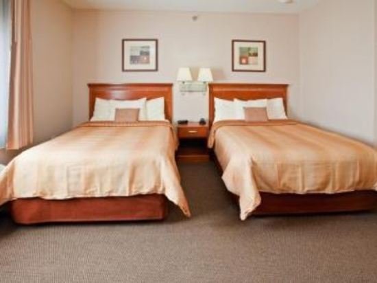 Фото Candlewood Suites Elkhart, an Ihg Hotel