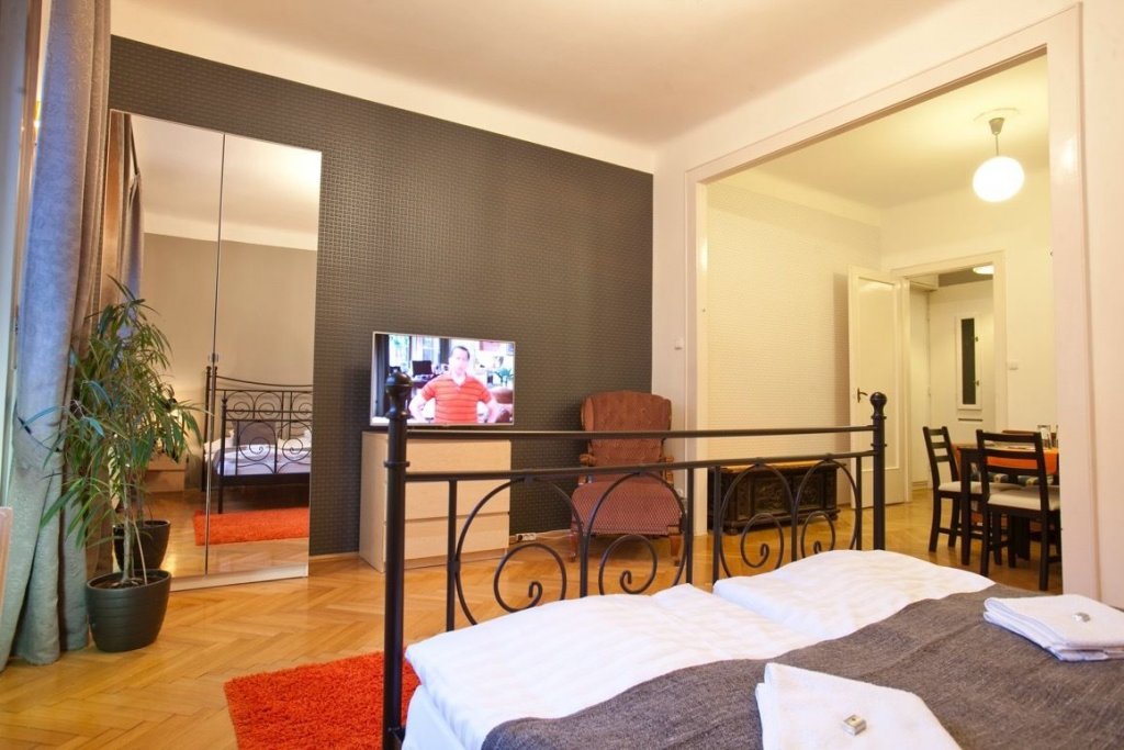 Фото Parliament Penthouse Boutique B&b