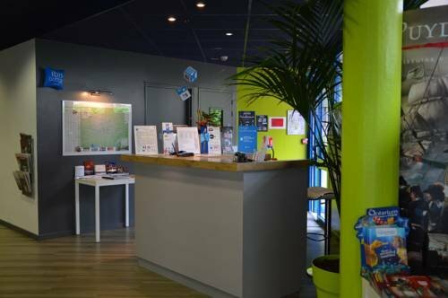 Внешний вид отеля Ibis budget Cholet Centre в Шоле, фото 2