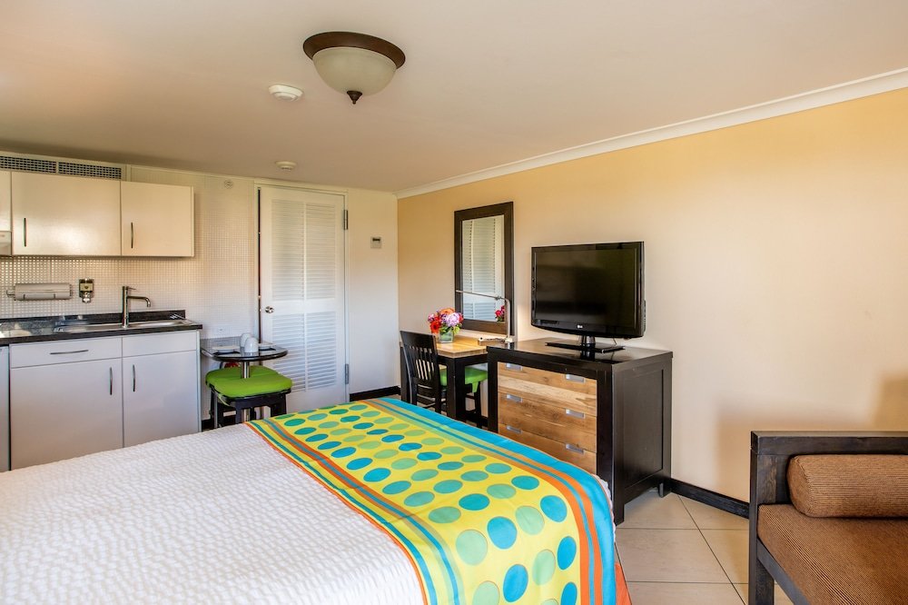 Фото Amsterdam Manor Beach Resort