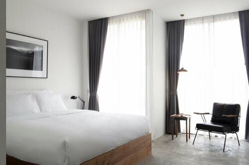 Гостиница Rangsiya Boutique Hotel в Чантхабури