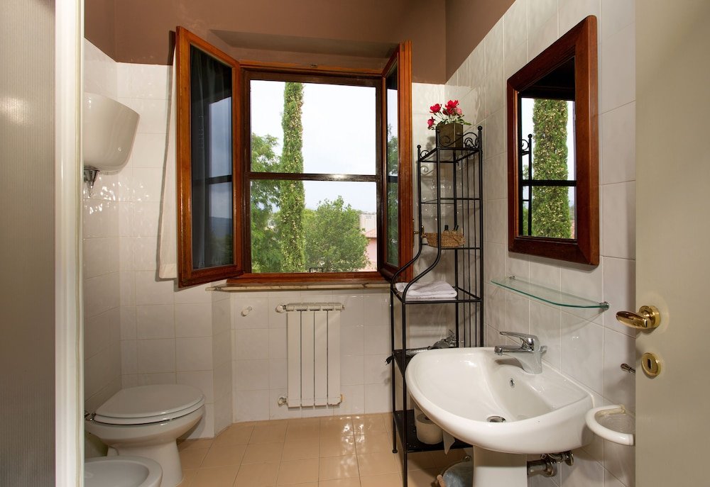 Фото Poggiovalle Tenuta Italiana