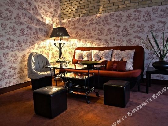 Фото Арт-отель Лунный сад