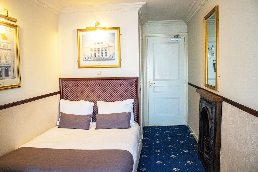 Фото Boutique Hotel De Doelen