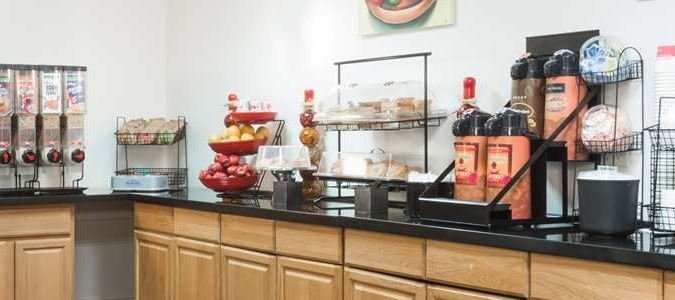 Фото Ramada by Wyndham Groton