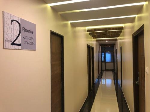 Фото Kyriad Hotel Vijayapura