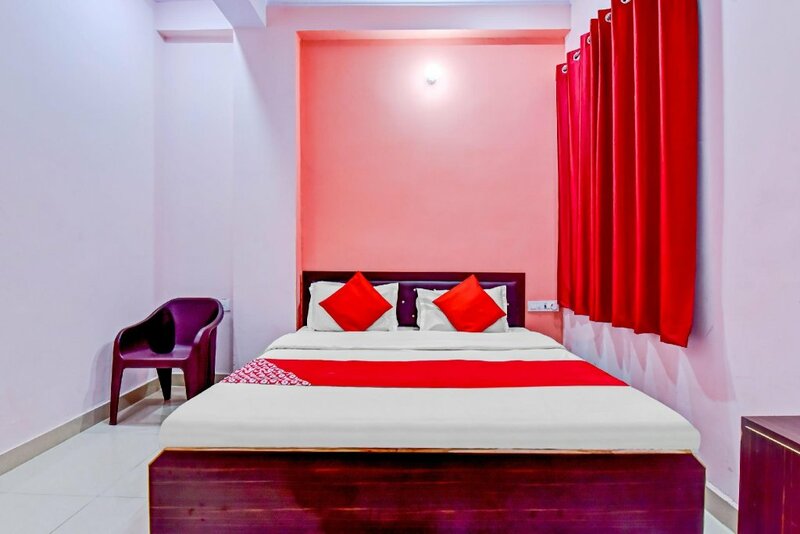 Гостиница Oyo 79229 Hotel Krishnam в Джайпуре