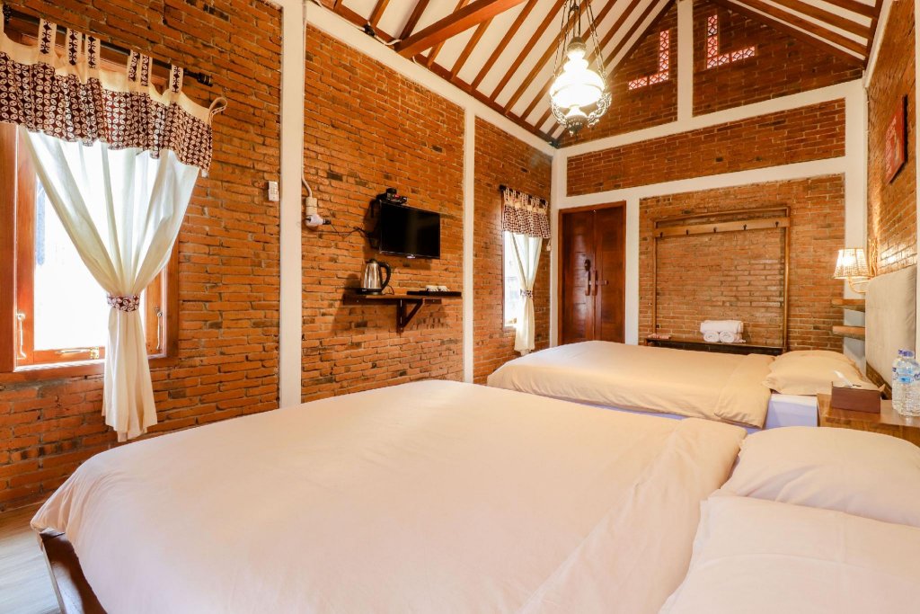 Фото RedDoorz Plus @ Prawirotaman Area