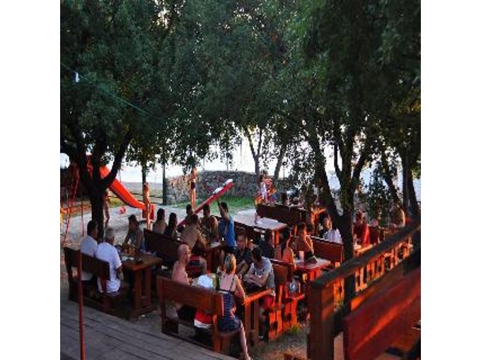 Фото Mediteran kamp Mobile Homes in Camping Klenovica