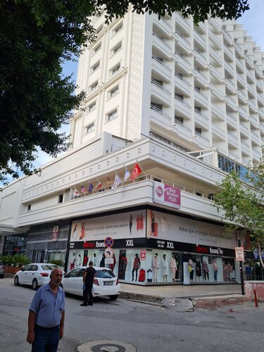 Внешний вид отеля Best Western Plus Khan Hotel в Муратпаше, фото 3