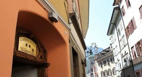 Гостиница Hotel Cappello di Ferro в Больцано