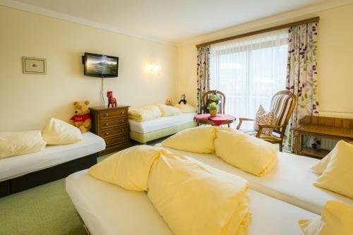 Hotel Ferienhotel Gewürzmühle, Earth, photo