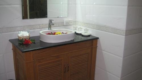 Фото Shwe Kyun Hotel