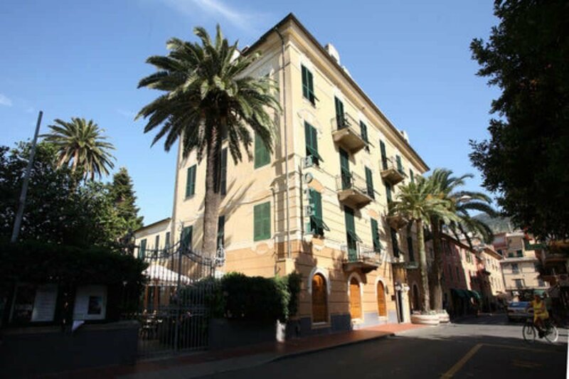 Гостиница Hotel Nazionale в Леванто