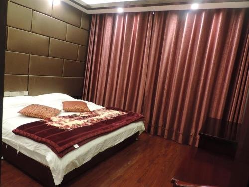 Фото Emeishan Grand