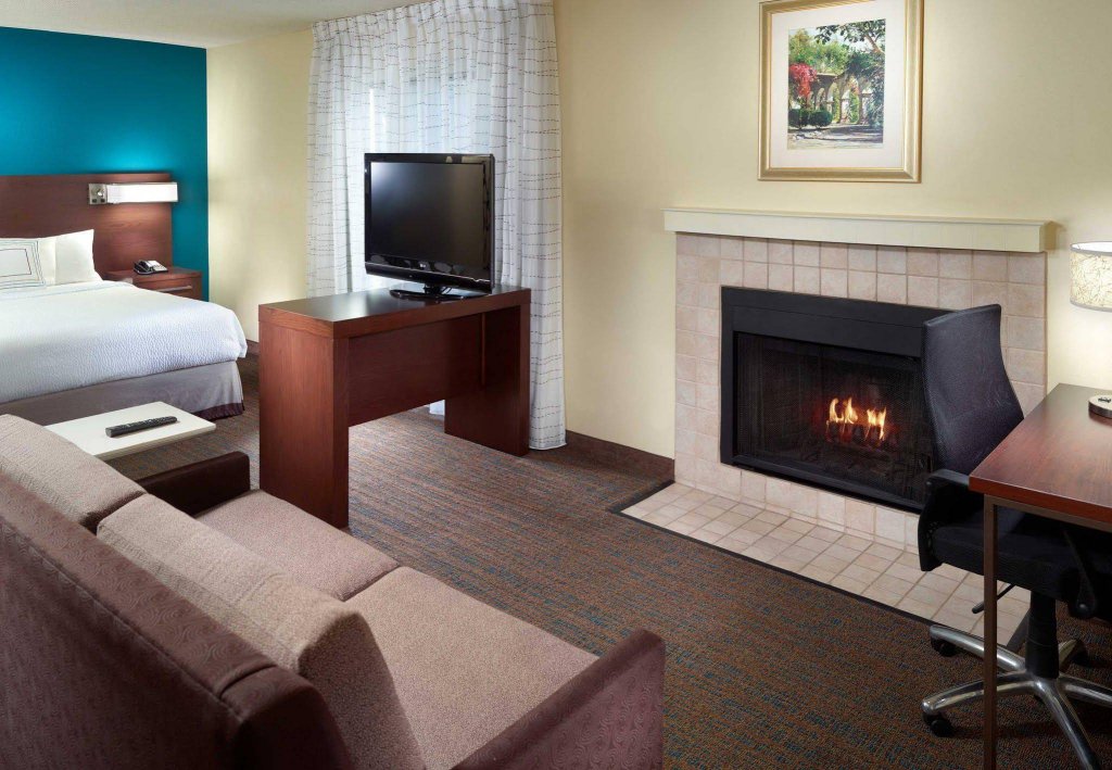 Фото Residence Inn by Marriott Nashville Airport