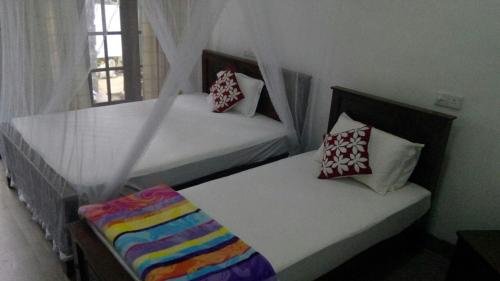 Фото White Heart