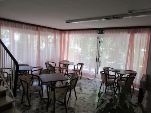 Фото Hotel Urania