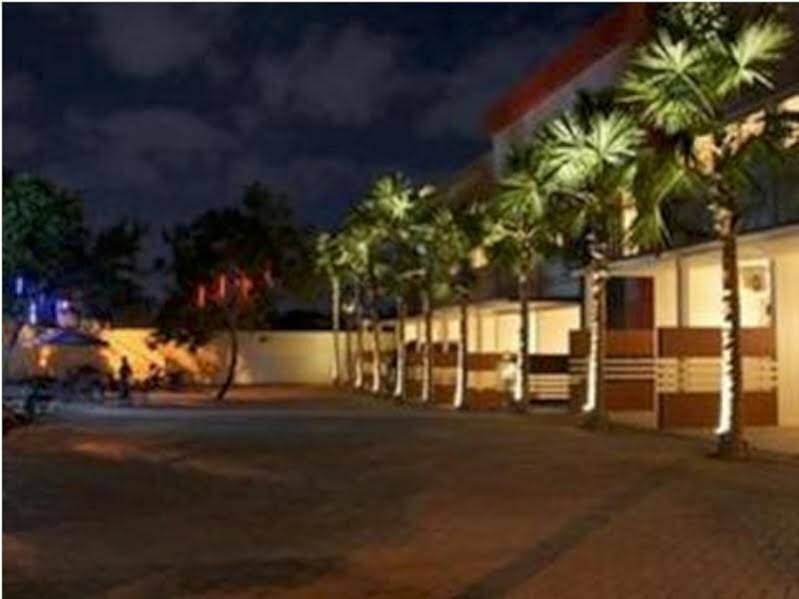 Гостиница Arowana Hotel в Джембере