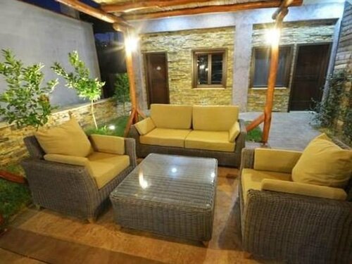 Гостиница Polys Guest House