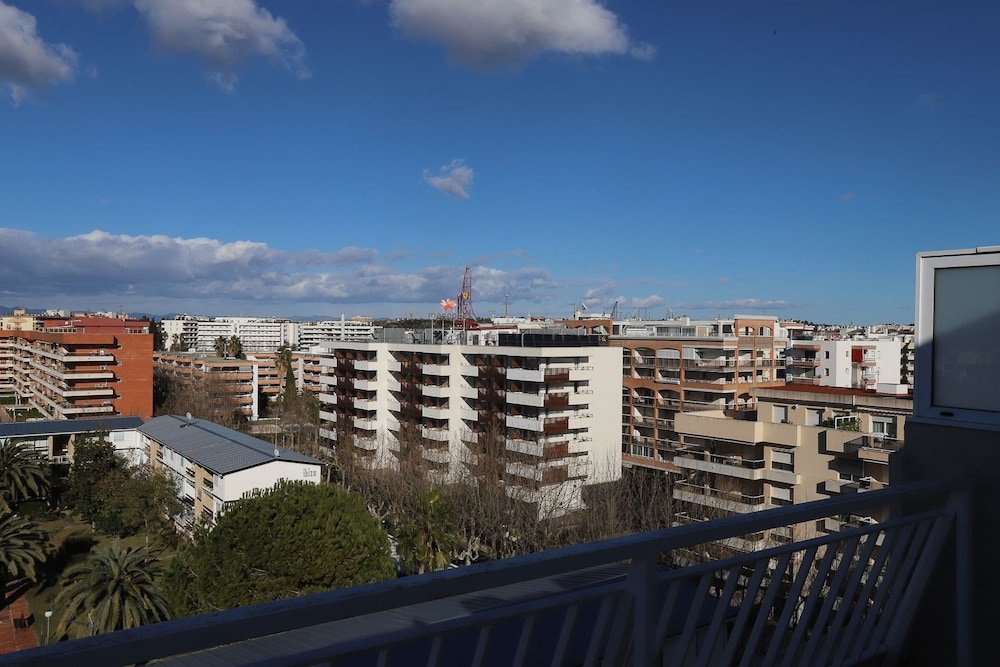 Фото Apartamento Differentflats Nauta