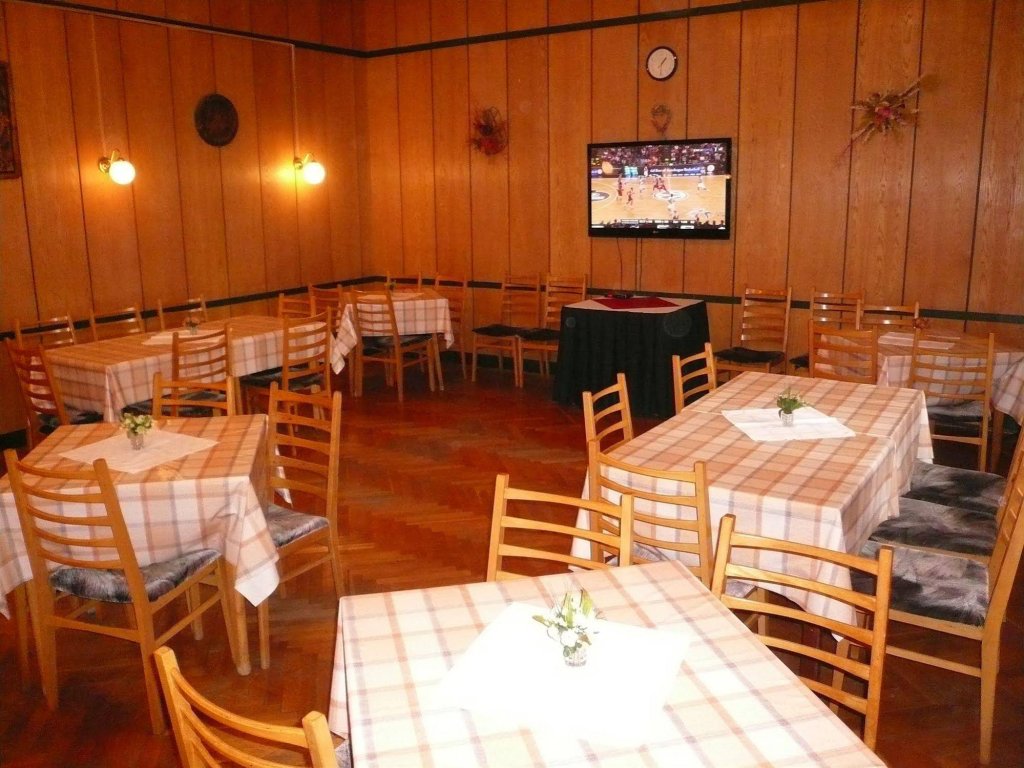 Фото Dominik Panzio