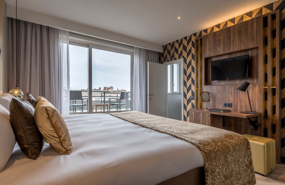 Фото Leonardo Hotel Antwerp The Plaza