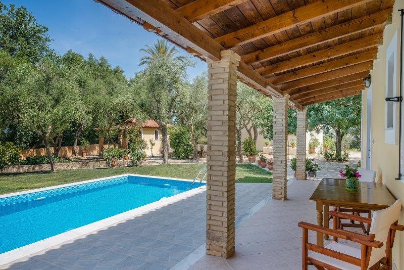 Фото Kardaris Villa