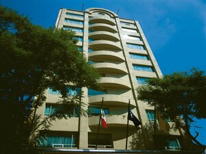 Гостиница Eurostars Zona Rosa Suites