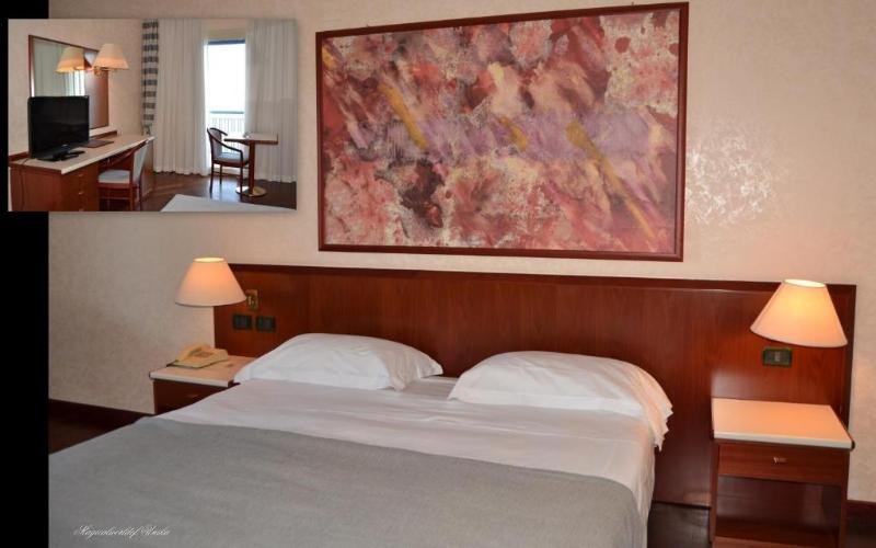 Фото Splendid Hotel La Torre